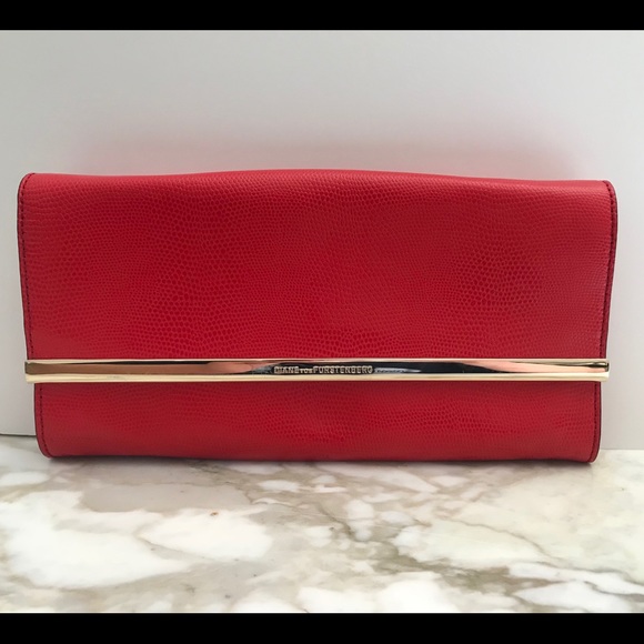 Diane Von Furstenberg Handbags - Diane Von Furstenberg Clutch